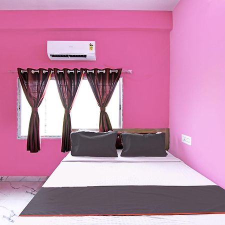 Collection O Shyamali Guest House Kalküta Dış mekan fotoğraf